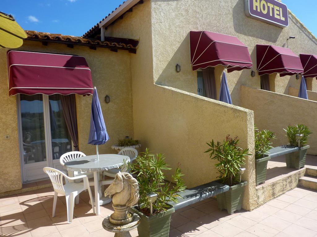 Longo Mai Hotel Arles Exterior photo